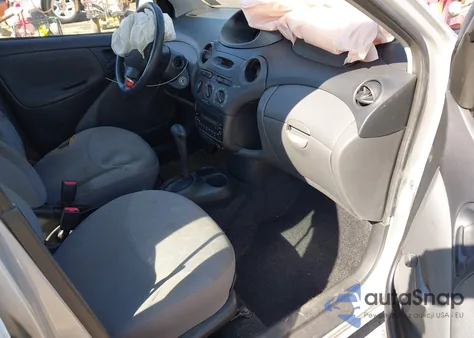 2004 Toyota Echo z USA, uszkodzony, nr VIN JTDBT123740323318